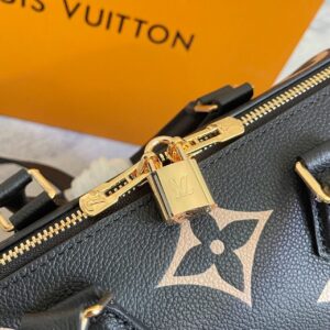 Black — Louis-vuitton-Bag-28.jpeg