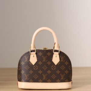 Beige — Louis-vuitton-Bag-35.jpeg